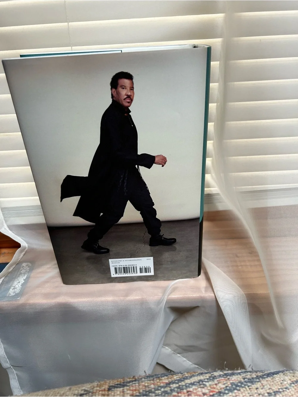 Autobiography- TRULY By Lionel Richie- Hardcover Book
